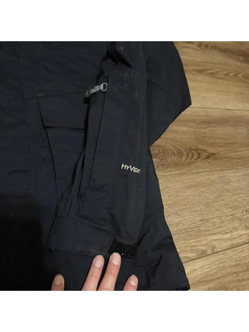 The North Face HyVent RECCO Men's Large Black Ski Jacket